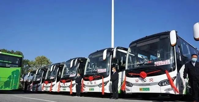 12辆纯电动公交车投入使用,高铁南平市站换新车啦(图3)